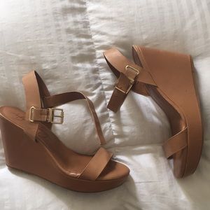 Arturo Chiang-Pauline Wedge Sandal (Size 11)